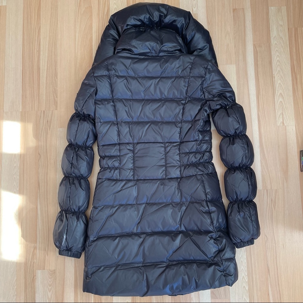 Guess Puffer Jacket - Picture 2 of 5